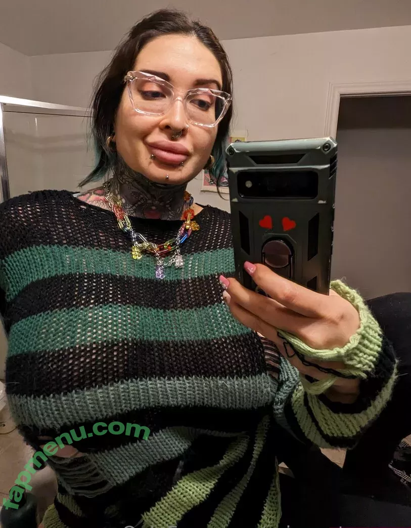 Ariane Saint Amour nude photo #1712 (ariane_st.amour)