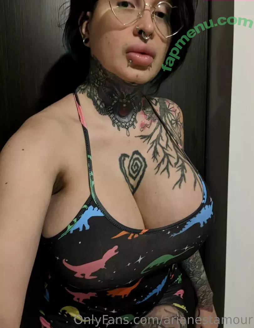 Ariane Saint Amour nude photo #1845 (ariane_st.amour)