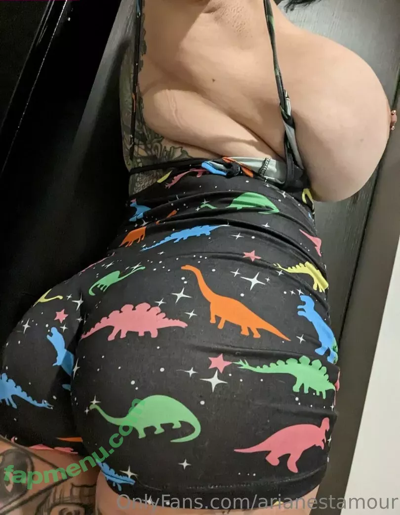 Ariane Saint Amour nude photo #1848 (ariane_st.amour)