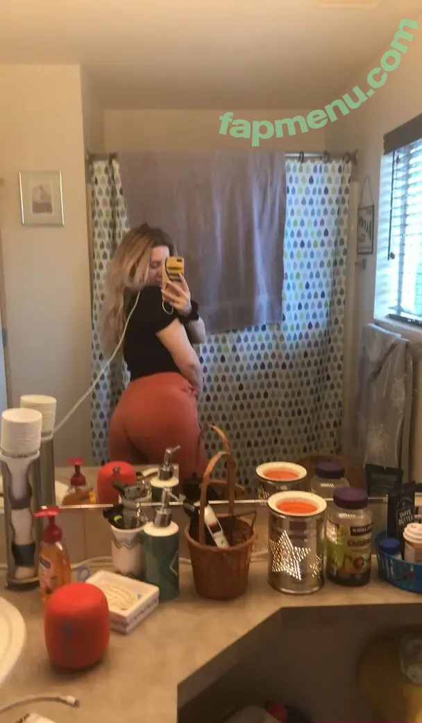 ariannaranai02 nude photo #0012 (ariannaranai02)