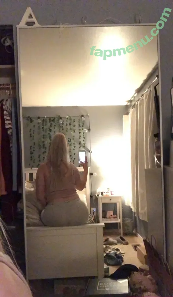 ariannaranai02 nude photo #0048 (ariannaranai02)