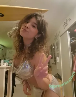  nude photo #0005