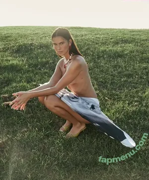 Ariarne Lepine / ariarne_lepine nude photo #0001
