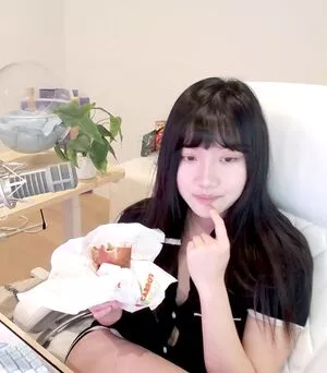 AriaSaki / annoyingaria nude photo #1055