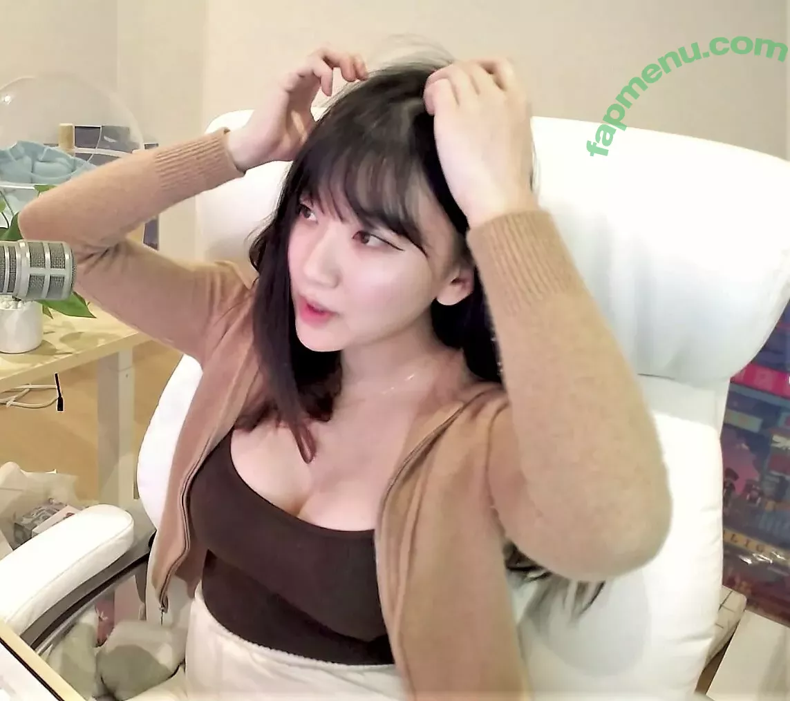 AriaSaki nude photo #1090 (annoyingaria)