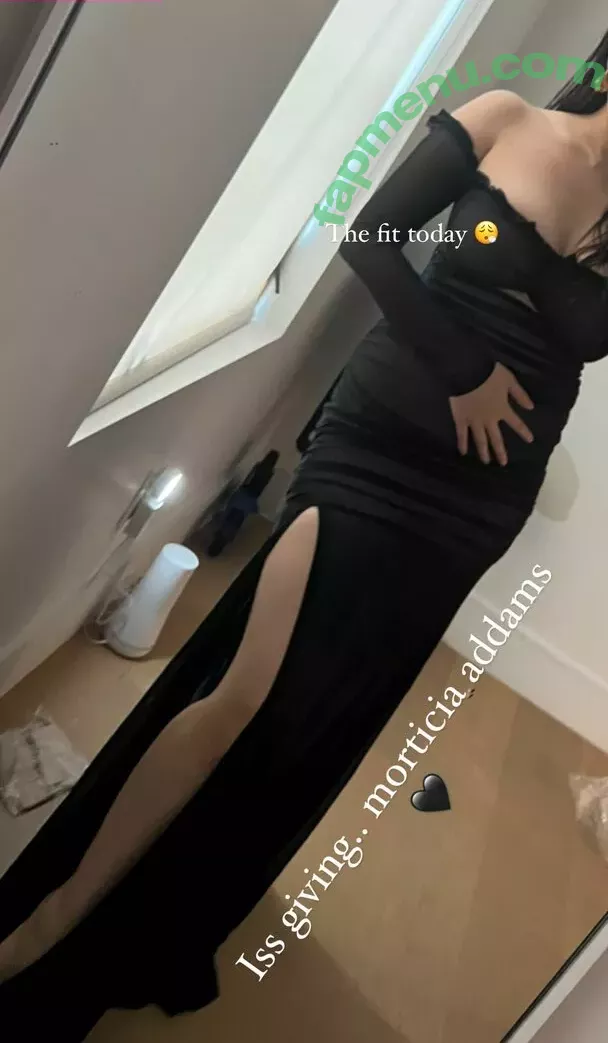 AriaSaki nude photo #1164 (simplyjustaria)