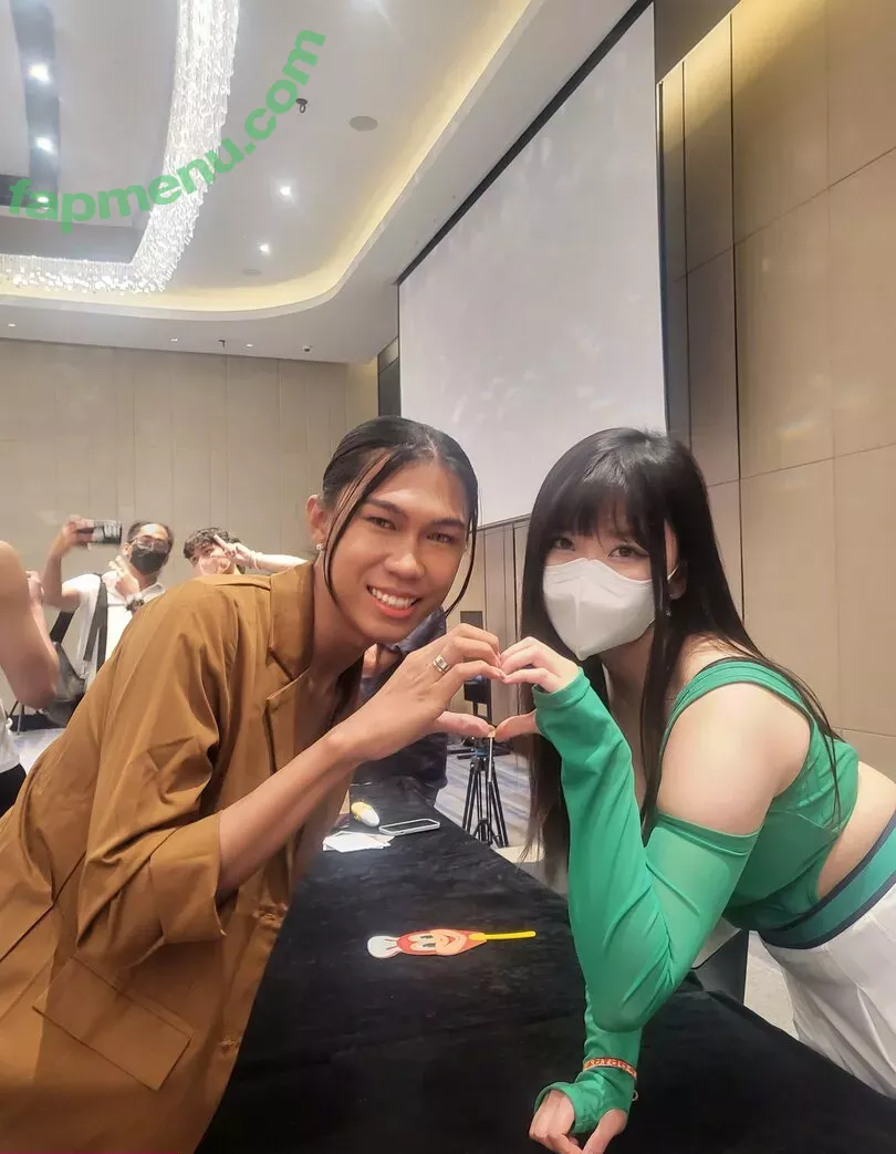 AriaSaki nude photo #1206 (simplyjustaria)