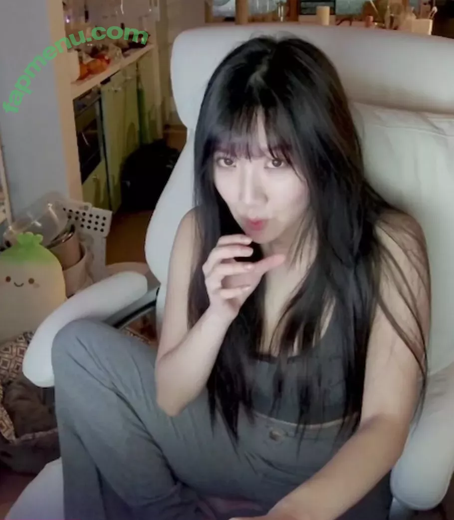 AriaSaki nude photo #1477 (simplyjustaria)