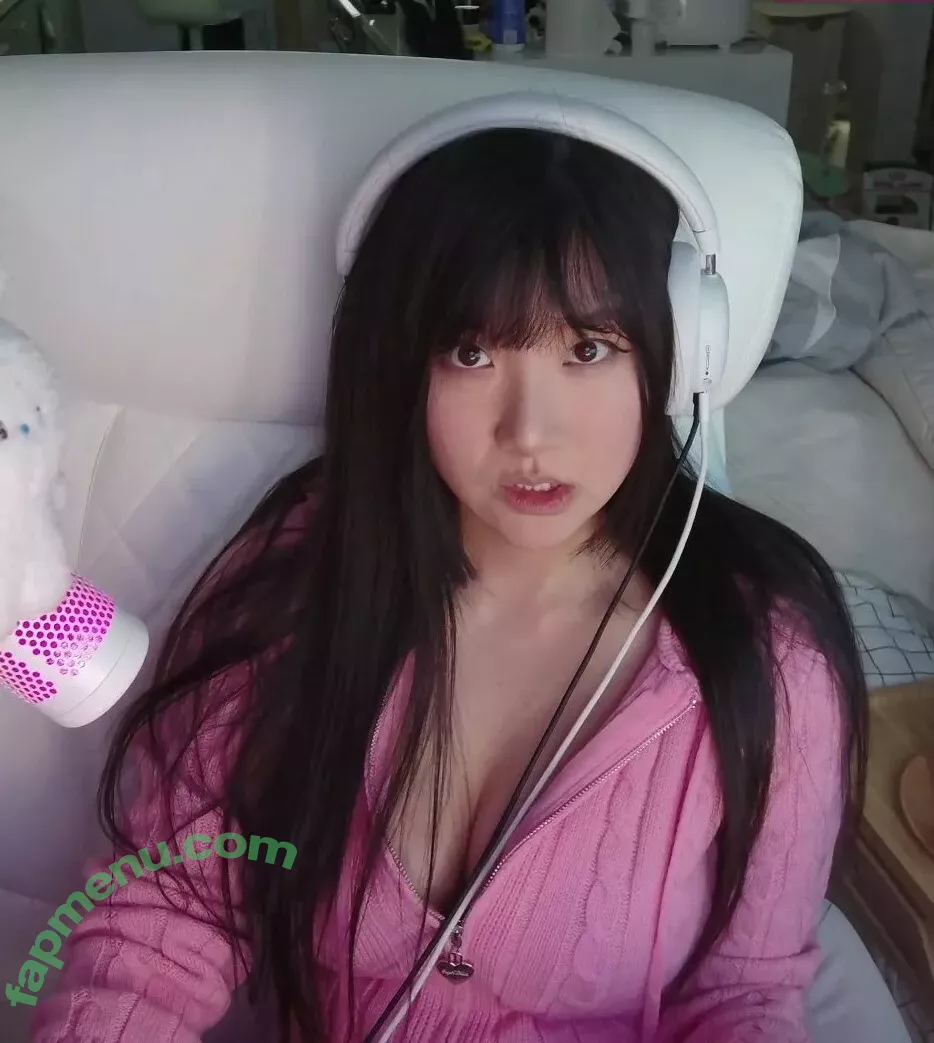 AriaSaki nude photo #1692 (simplyjustaria)