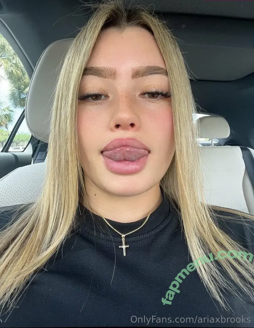 ariaxbrooks nude photo #0003 (ariaxbrookks)