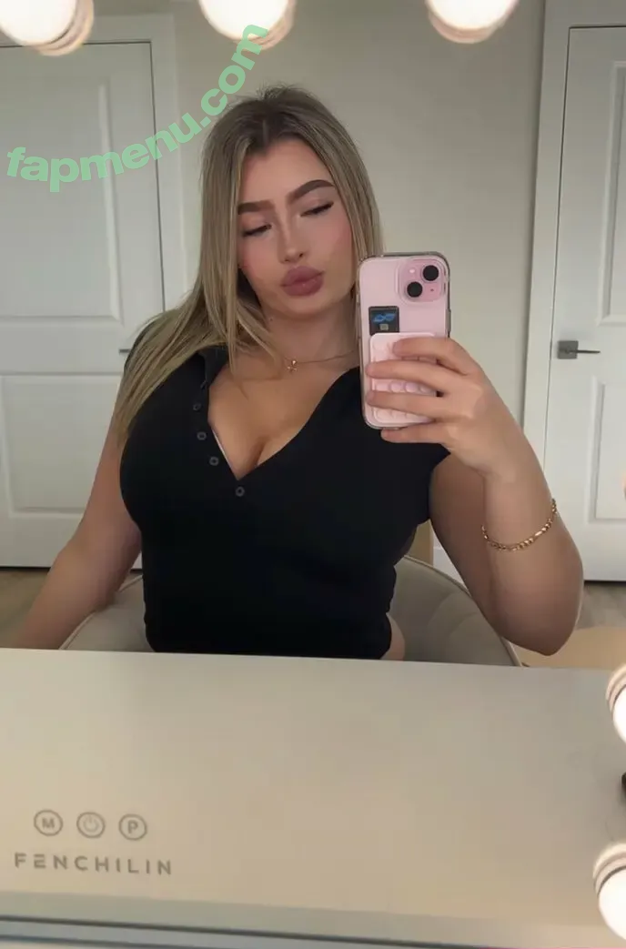 ariaxbrooks nude photo #0002 (ariaxbrookks)