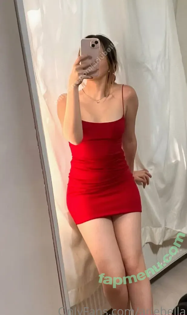 ariebella nude photo #0030 (ariebellaclark)