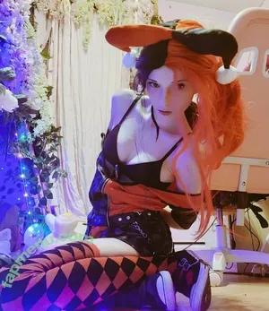 Ariel Harris / airrhead / its_betty_bish / mondomegabish / pinksox nude photo #0051