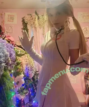 Ariel Harris / airrhead / its_betty_bish / mondomegabish / pinksox nude photo #0061