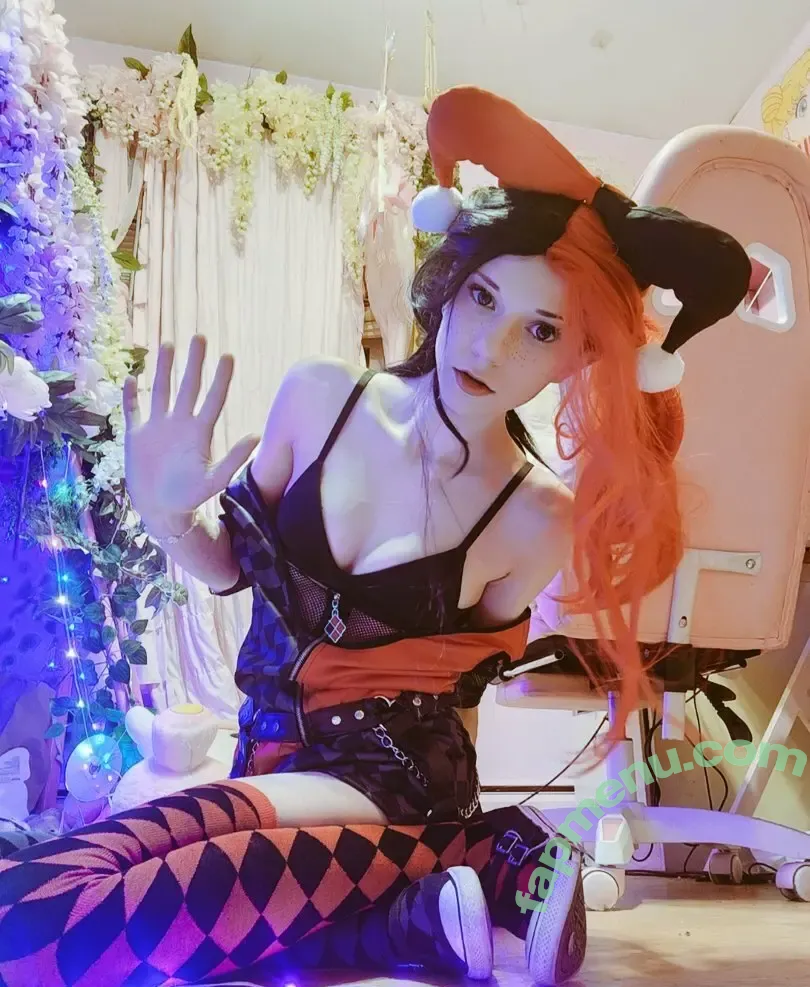 Ariel Harris nude photo #0052 (airrhead / its_betty_bish / mondomegabish / pinksox)