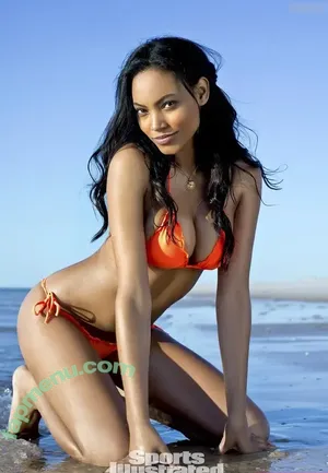 Ariel Meredith / 1arielmeredith nude photo #0006