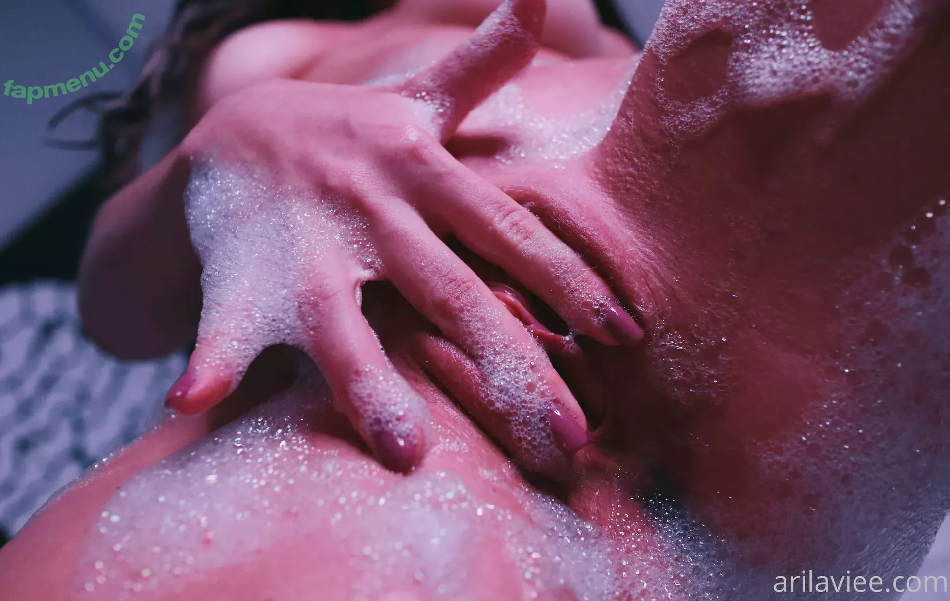 Ariel Next Door nude photo #0331 (ArielLush / Arilaviee / LoveMeGentle / theannadelvey)