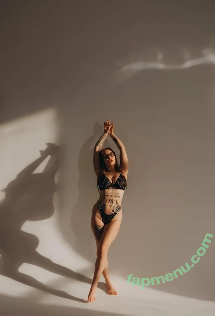 ariel_parker nude photo #0010 (ariel__parker)