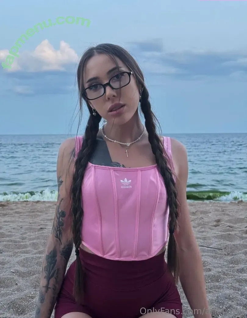 ariel_wet nude photo #0044 (ariel_west_)