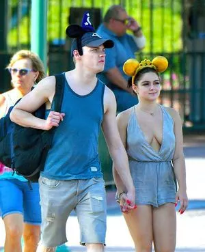 Ariel Winter / arielwinter / arielwinter1 nude photo #1307