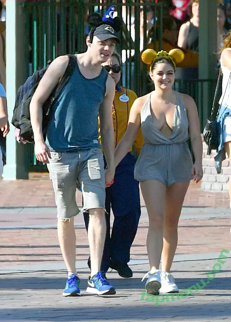 Ariel Winter nude photo #1315 (arielwinter / arielwinter1)