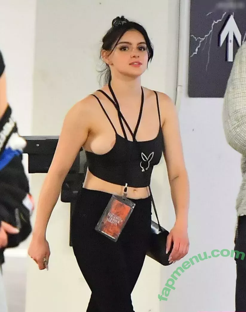 Ariel Winter nude photo #1553 (arielwinter)