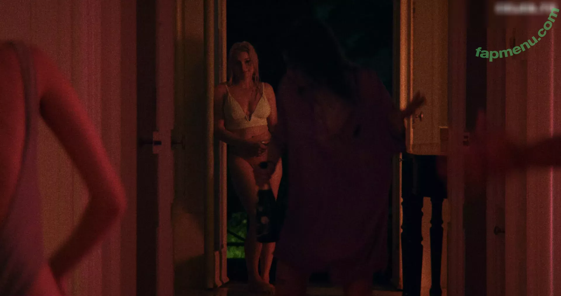 Ariel Winter nude photo #1789 (arielwinter)