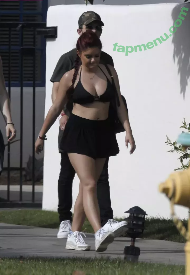 Ariel Winter nude photo #1973 (arielwinter)