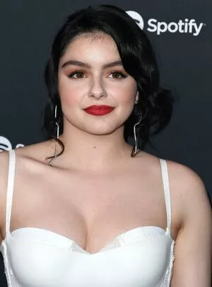 Ariel Winter / arielwinter nude photo #2027