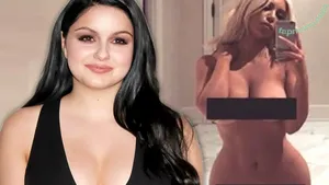 Ariel Winter / arielwinter nude photo #2079