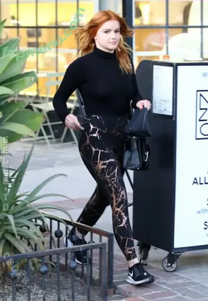 Ariel Winter / arielwinter nude photo #2335