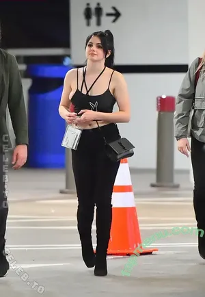 Ariel Winter / arielwinter nude photo #2354