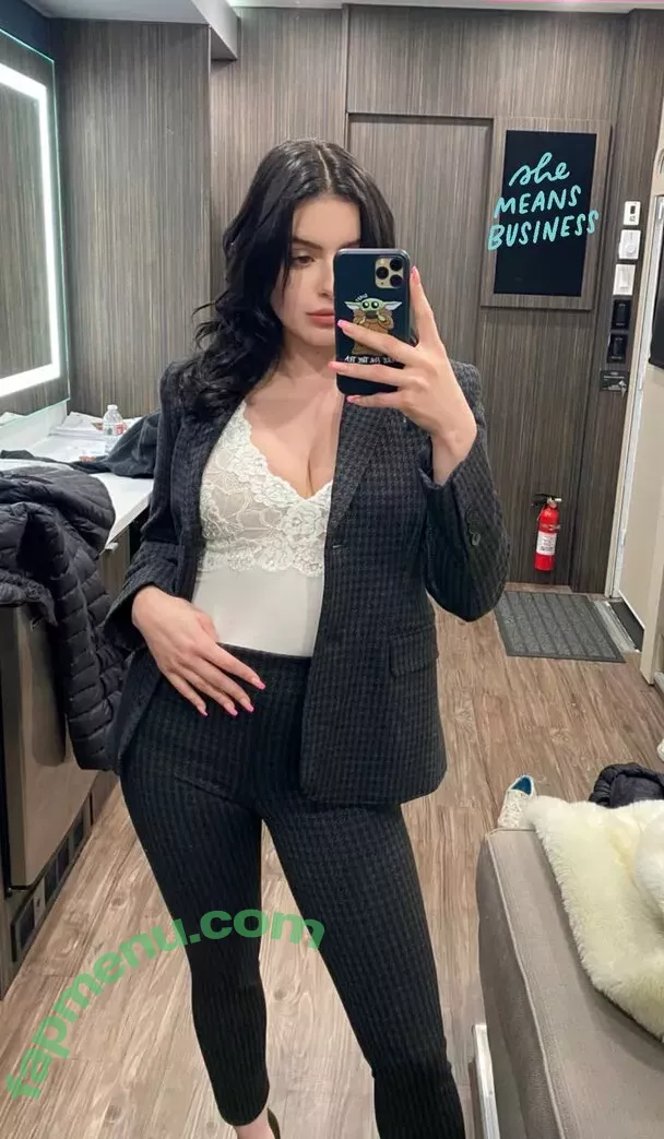 Ariel Winter nude photo #2013 (ariel_winter / arielwinter)