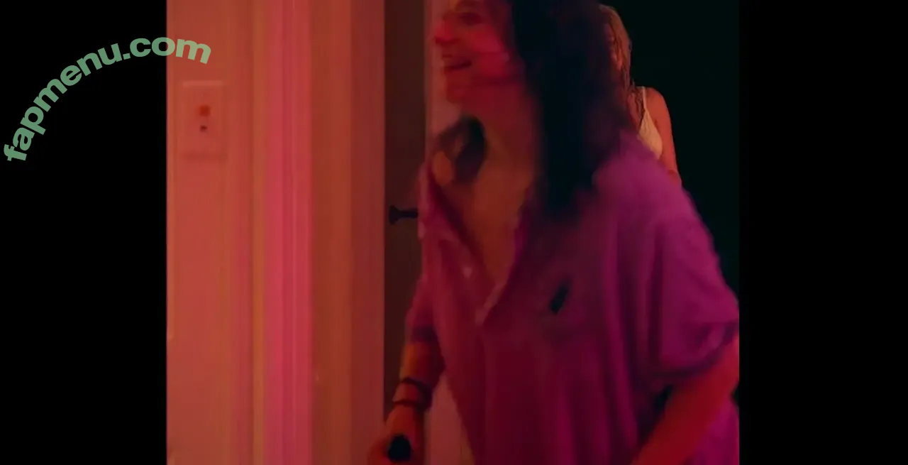 Ariel Winter nude photo #2270 (arielwinter)