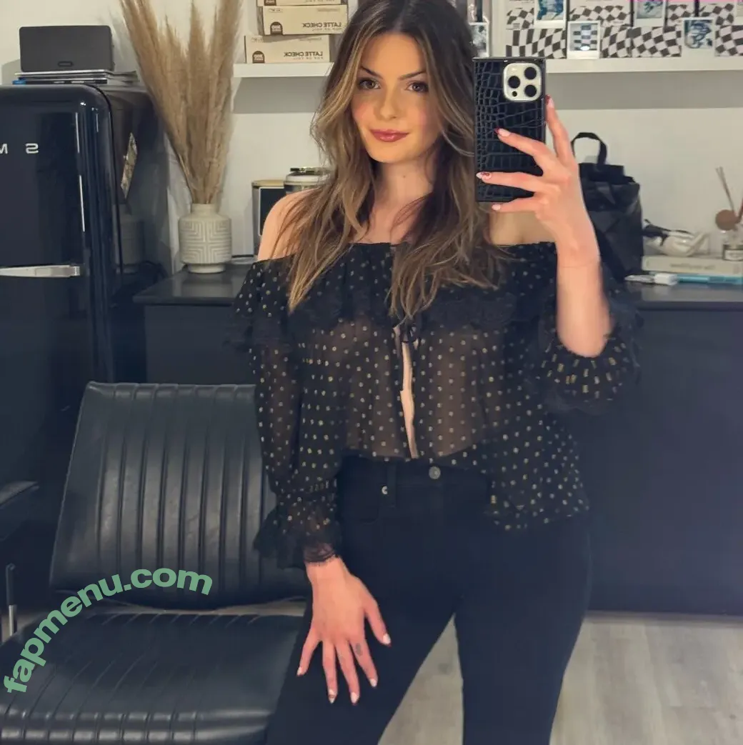 Ariel Winter nude photo #2376 (arielwinter / arielwinter1)