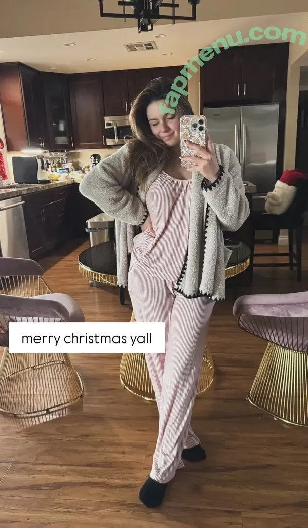 Ariel Winter nude photo #2378 (arielwinter / arielwinter1)