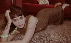 Ariela Barer / arielabarer nude photo #0006