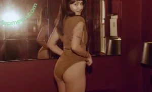 Ariela Barer / arielabarer nude photo #0020