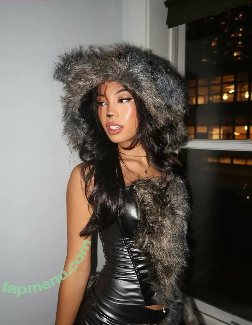 Arienne Monteclar nude photo #0099 (ariennekate / ariennemonteclar)