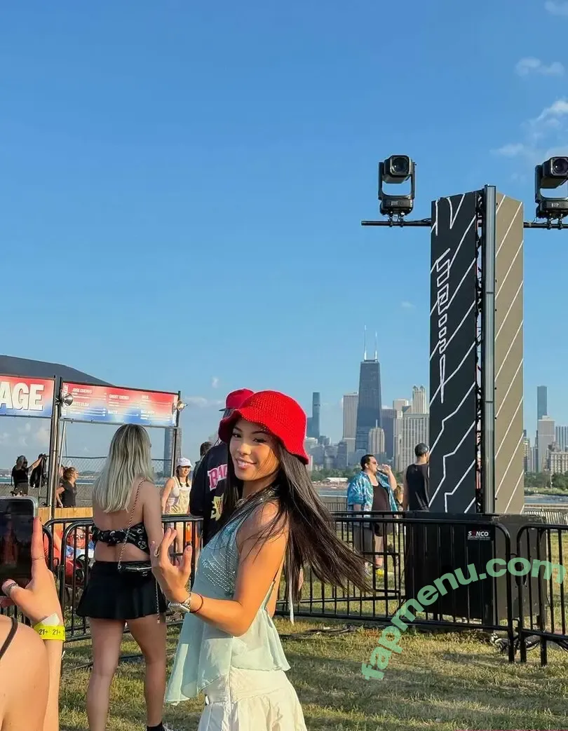 Arienne Monteclar nude photo #0100 (ariennekate / ariennemonteclar)