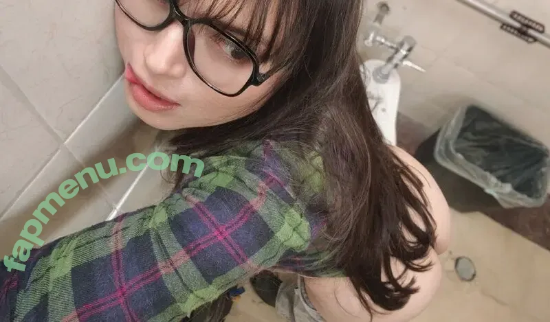 arierufk nude photo #0082 (2416311241)