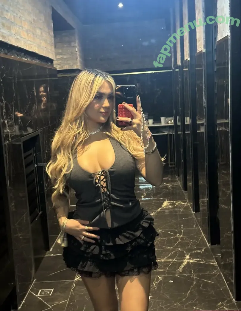 AriGameplays nude photo #0050 (ari_gameplays)