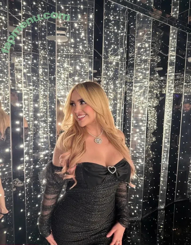 AriGameplays nude photo #0093 (ari_gameplays)