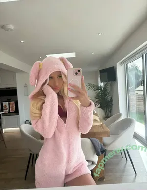 arigrayx / ariagrayyx nude photo #0024