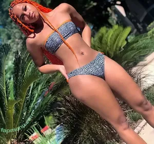 Ariiiyanah / ariythawagon nude photo #0004