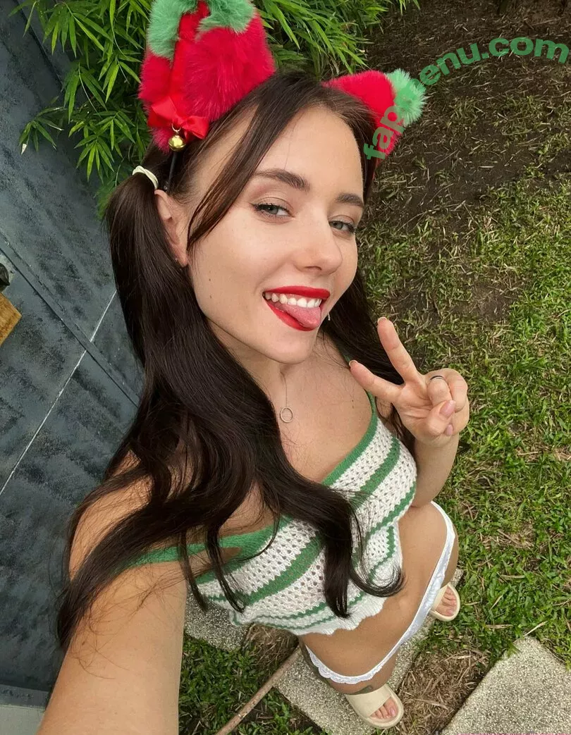 arilaviee.free nude photo #0018 (Ariel Next Door / ArielLush / Arilaviee / LoveMeGentle / arilavieeback)