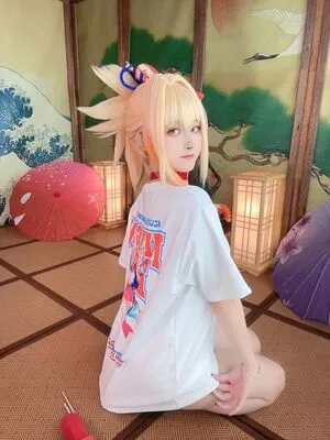 Arisa Cosplay / 小月亮 nude photo #0053