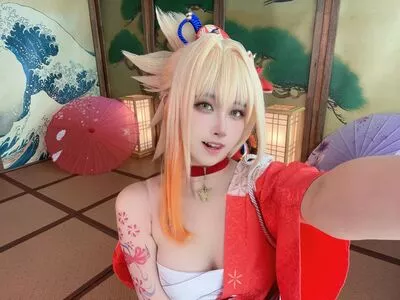 Arisa Cosplay / 小月亮 nude photo #0057