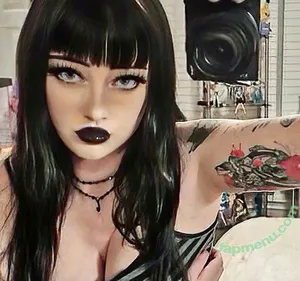 Arisa Vurr / SugarF4iry - SOCIAL MEDIA / arisa.vurr / sug4rf4iryy / sugarf4iry nude photo #0120