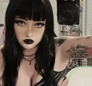 Arisa Vurr / SugarF4iry - SOCIAL MEDIA / arisa.vurr / sug4rf4iryy / sugarf4iry nude photo #0122